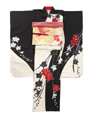 個性的で大人っぽいレトロモダン