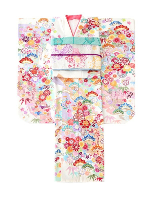 誰ともかぶらない個性的カラーを選ぶなら